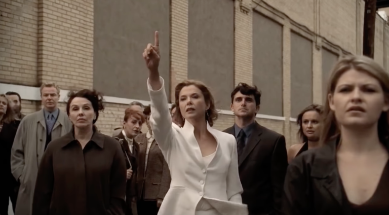 Annette Bening em The Sopranos continua sendo a participação especial mais estranha da história da TV