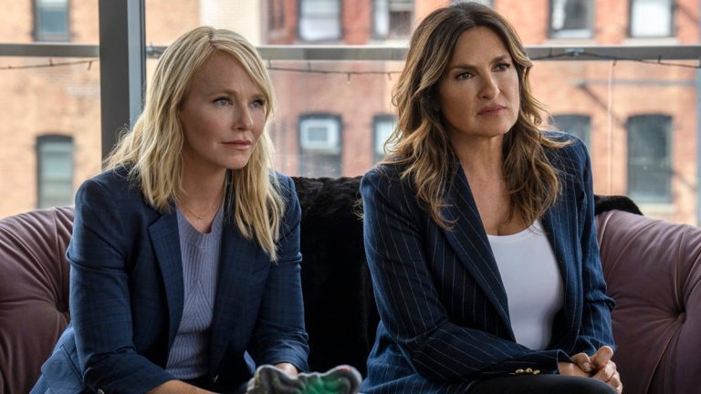 Direito e  Encomende SVU: O que está acontecendo com Amanda Rollins de Kelli Giddish?