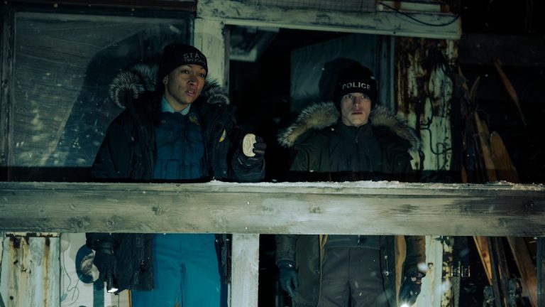 Tempo de lançamento do episódio 5 da 4ª temporada de True Detective: explicação da mudança de cronograma