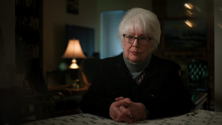 A conspiração americana da Netflix apresenta uma teoria de JFK que até Oliver Stone perdeu