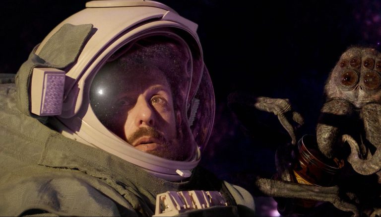 Gosta do Spaceman da Netflix?  Assista a este clássico filme de ficção científica dos anos 70 a seguir