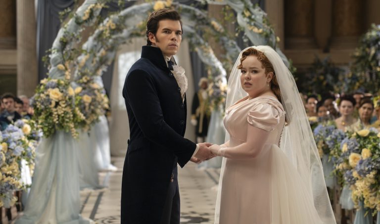 Bridgerton Showrunner sobre por que o romance entre amigos e amantes de Colin e Penelope ressoa