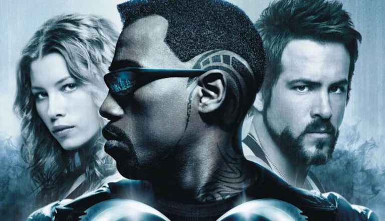 A rivalidade entre Ryan Reynolds e Wesley Snipes continua tornando Blade: Trinity cada vez melhor