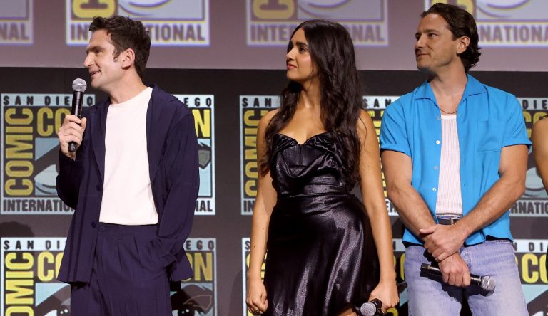 Imagens do Thunderbolts SDCC provocam Lewis Pullman como o sentinela