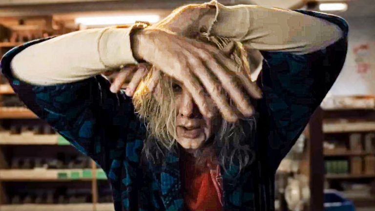 Longlegs: Oz Perkins e Nicolas Cage encontram simpatia pelo adorador do diabo