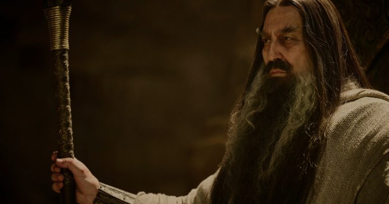 Os Anéis do Poder: O Mago Negro de Rhun é um dos Magos Azuis do SdA?