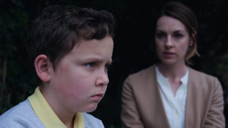 2ª temporada de The Devil’s Hour: Isaac explicado – o final, o relógio e o final Seus poderes