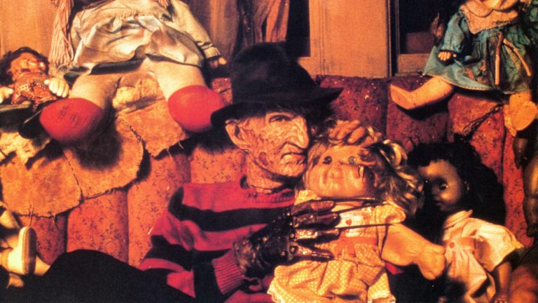 As estrelas de A Nightmare on Elm Street sabem por que Freddy Krueger ainda nos assombra hoje
