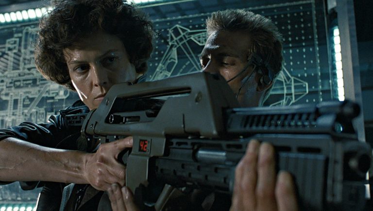 Alien: Sinopse da Terra já tem um retorno de chamada para alienígenas de James Cameron