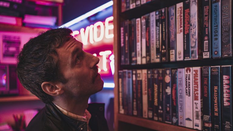 Video Nasty: a verdadeira história por trás da série de filmes de terror banidos da década de 1980