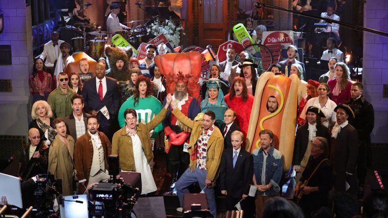 SNL50 referenciou a mais estranha controvérsia do Saturday Night Live