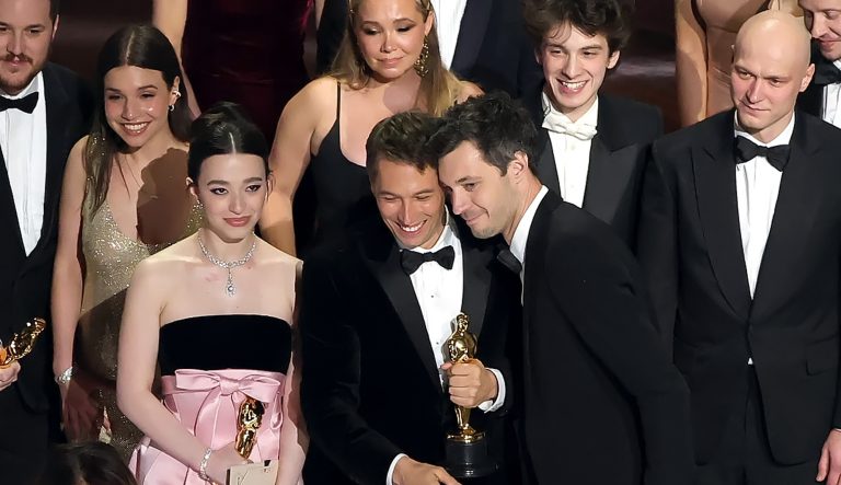 Anora e o brutalista ganham grande em um Oscar onde as Índias reinam