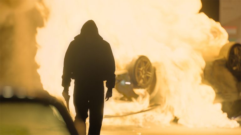 Gangues of London Series 3 Episódio 1 Flashback explicou