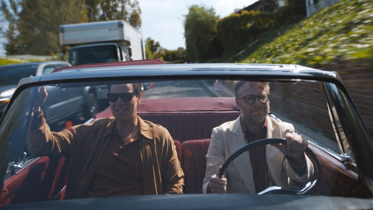 Ike Barinholtz não se importava com a direção de Seth Rogen no Apple TV +’s The Studio