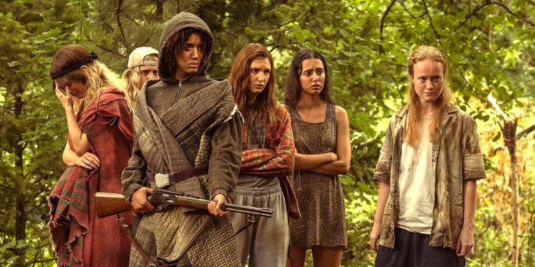 Como a equipe criativa do Yellowjackets abraça e evita o loop de feedback da TV