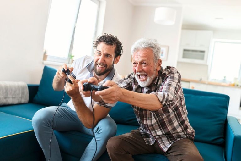 Ele convenceu o pai de 75 anos a jogar Red Dead Redemption 2 — e provou que idade é só um número