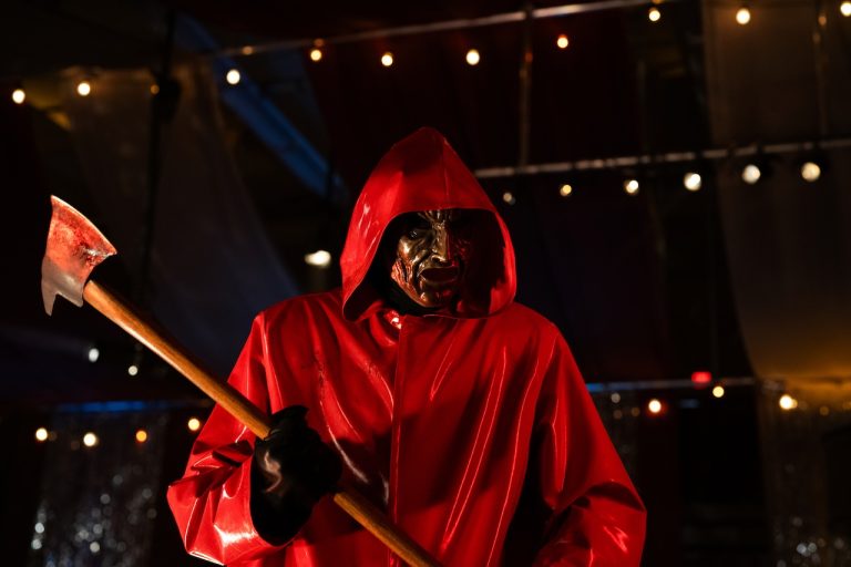 Fear Street: o diretor da rainha do baile vê a franquia como o próximo Halloween