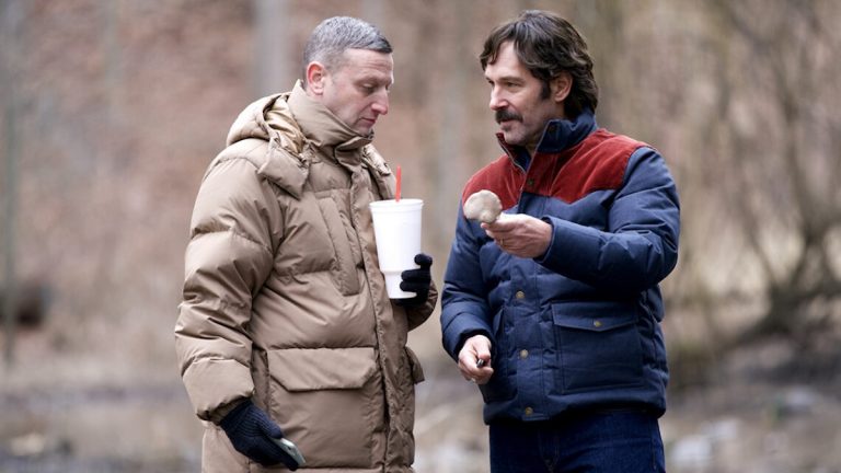 Revisão da Amizade: Paul Rudd e Tim Robinson Skewer The Bromance Comedy