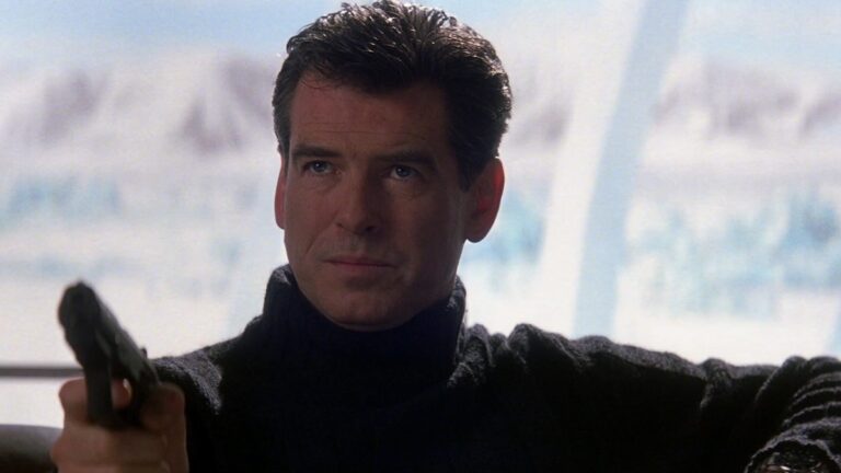 Pierce Brosnan consideraria um retorno ao vínculo, mas não como 007