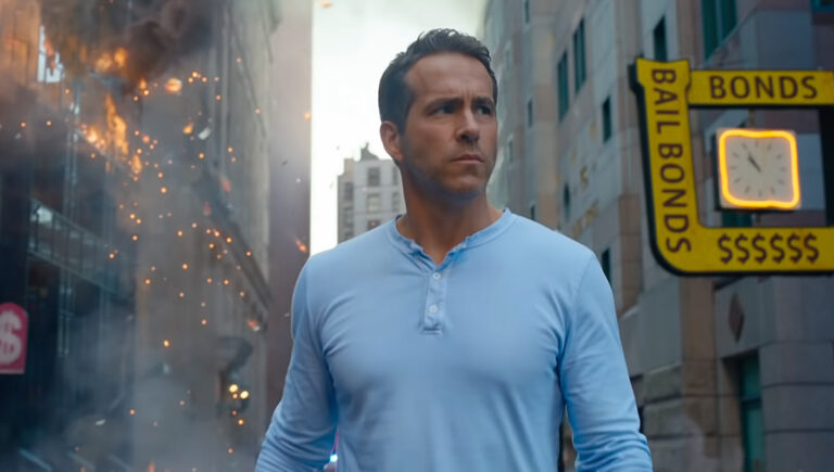 Ryan Reynolds assume papel surpreendente de vilão no novo filme do criador de Gilmore Girls