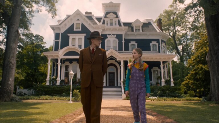 A figurinista de Stranger Things conseguiu mais do que esperava com uma joia