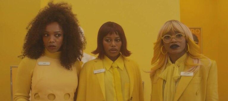 Boots Riley espeta a indústria da moda no primeiro trailer de I Love Boosters