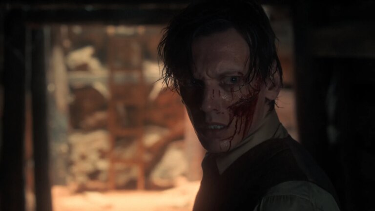 Como Stranger Things reviveu o tropo das armas em massa