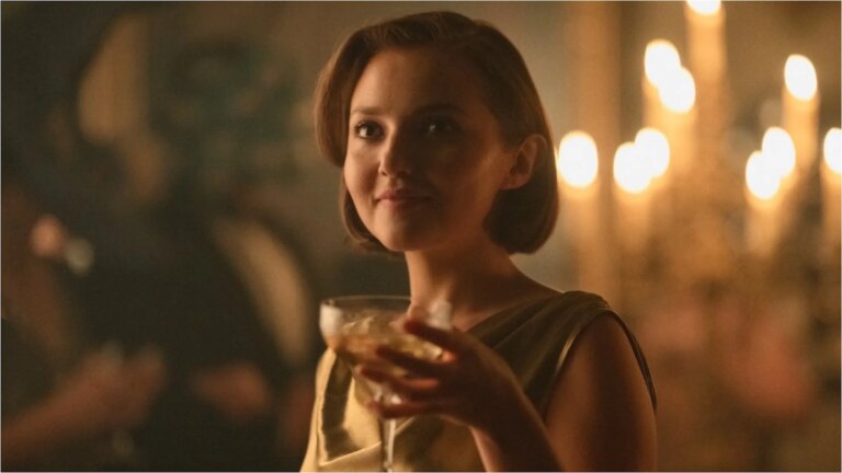 Crítica dos sete mostradores de Agatha Christie: Chris Chibnall traz profundidade contemporânea