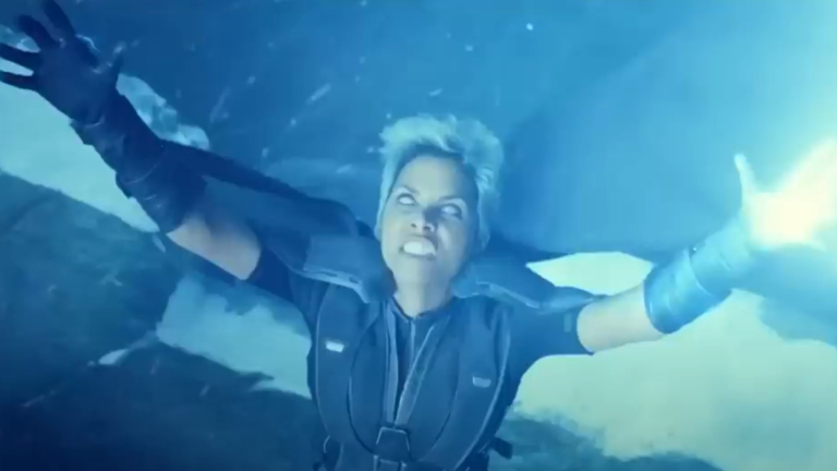 Halle Berry relembra seu confronto com Bryan Singer no set de X-Men