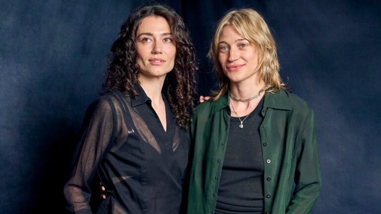 A Labor of Love: Birth is for P*ssies retrata a experiência humana ‘gutural’ com uma trilha sonora punk