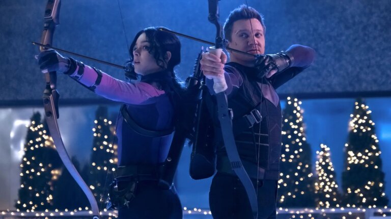 A Marvel teve que trabalhar 24 horas por dia para salvar Hawkeye