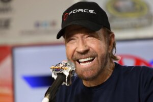 A morte de Chuck Norris é o fim de uma era de humor milenar muito particular na Internet