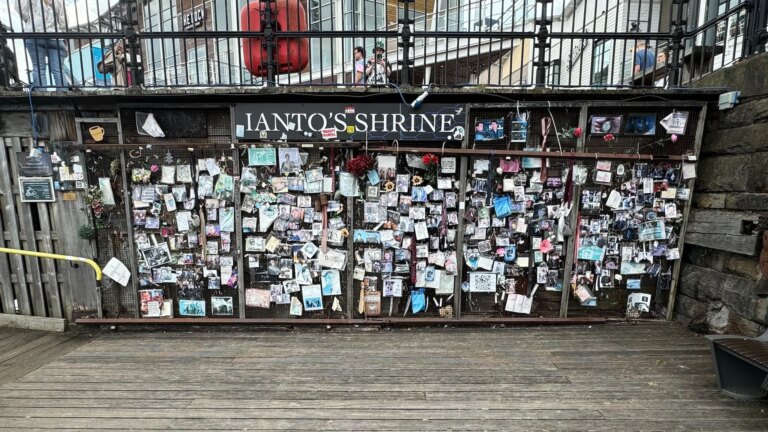 A remoção de um amado memorial de Torchwood marca o fim da era Doctor Who