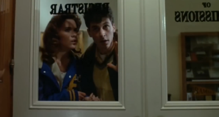 O filme mais subestimado dos anos 80 de Corey Parker parece mais relevante do que nunca