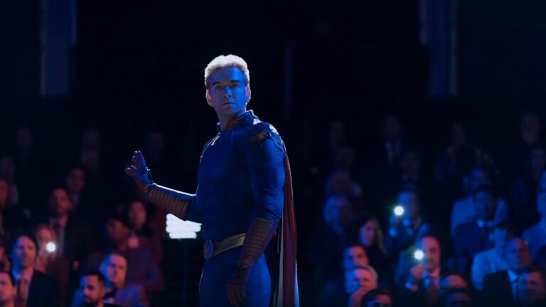 Crítica da estreia da 5ª temporada de The Boys: Tão perto do osso que é visto diretamente