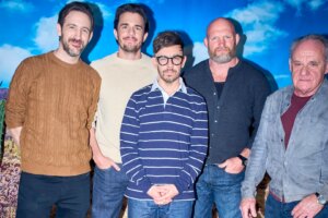 Sobre seu cadáver: Jorma Taccone quer um remake "Com dentes"