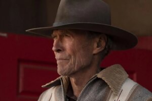 15 estrelas de cinema seniores que atuaram com mais de 90 anos