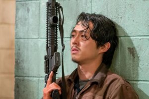 15 personagens que sobreviveram puramente porque a trama precisava deles