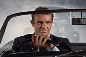 15 vezes que James Bond dirigiu um carro que não era um Aston