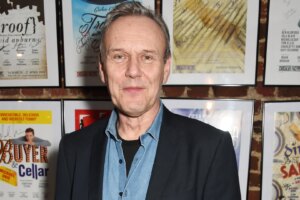 Anthony Head foi uma figura paterna para toda uma geração de fãs do gênero