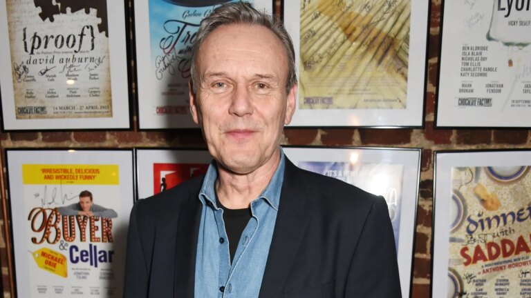 Anthony Head foi uma figura paterna para toda uma geração de fãs do gênero